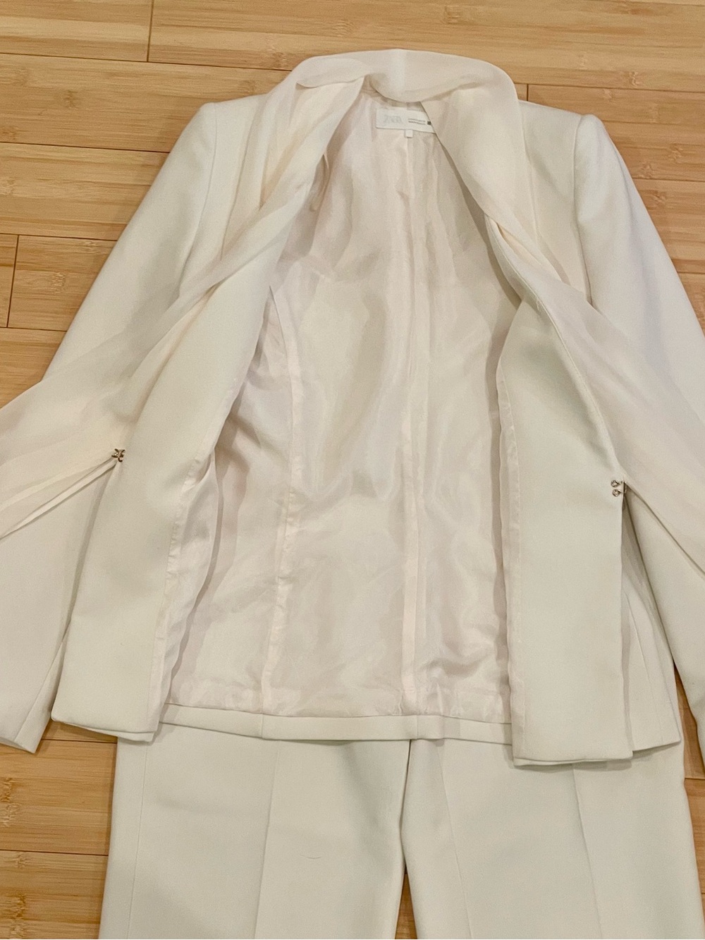 ZARA WHITE PANT SUIT SET SIZE SMALL - Picture 4 of 12